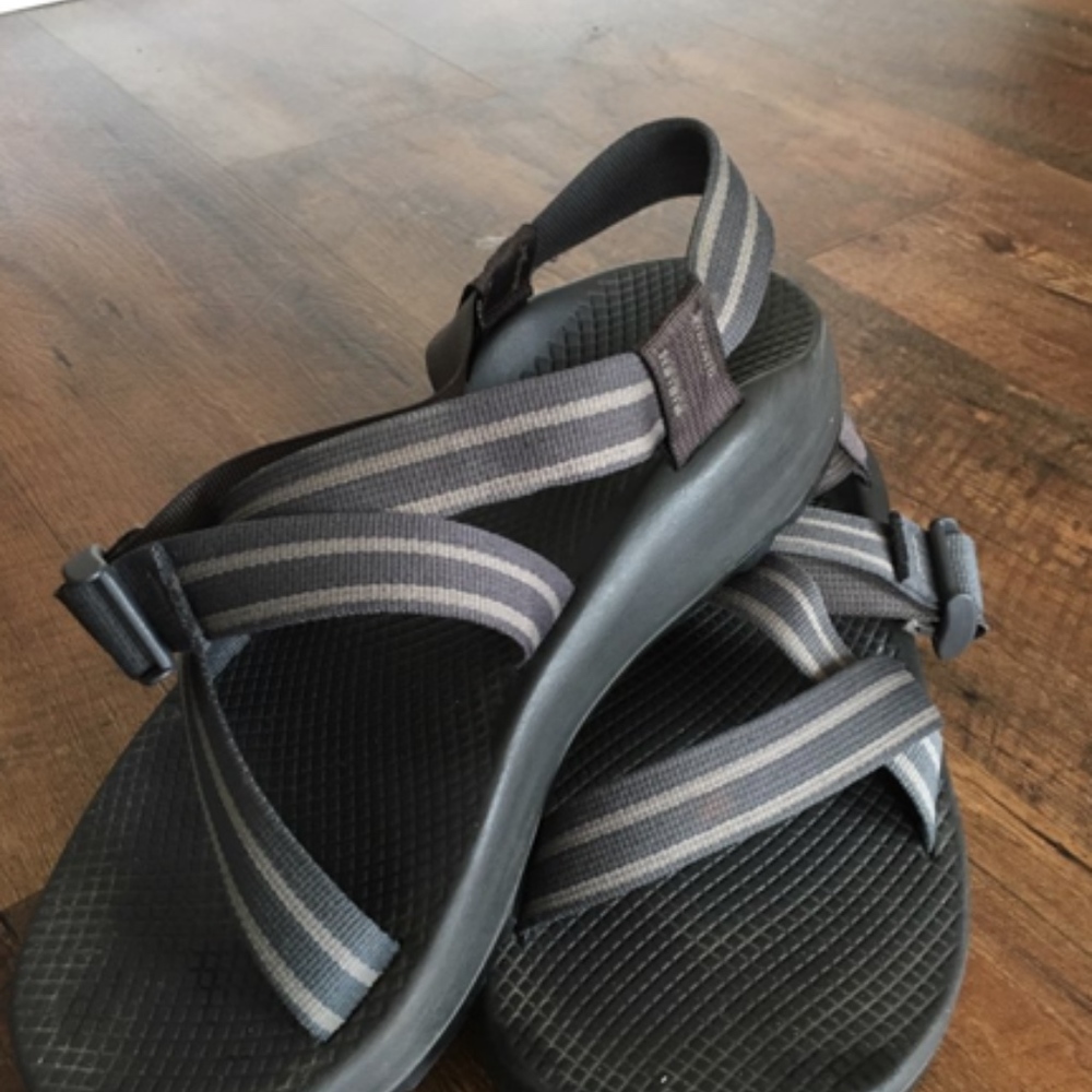 Mens Chaco sandals size 9